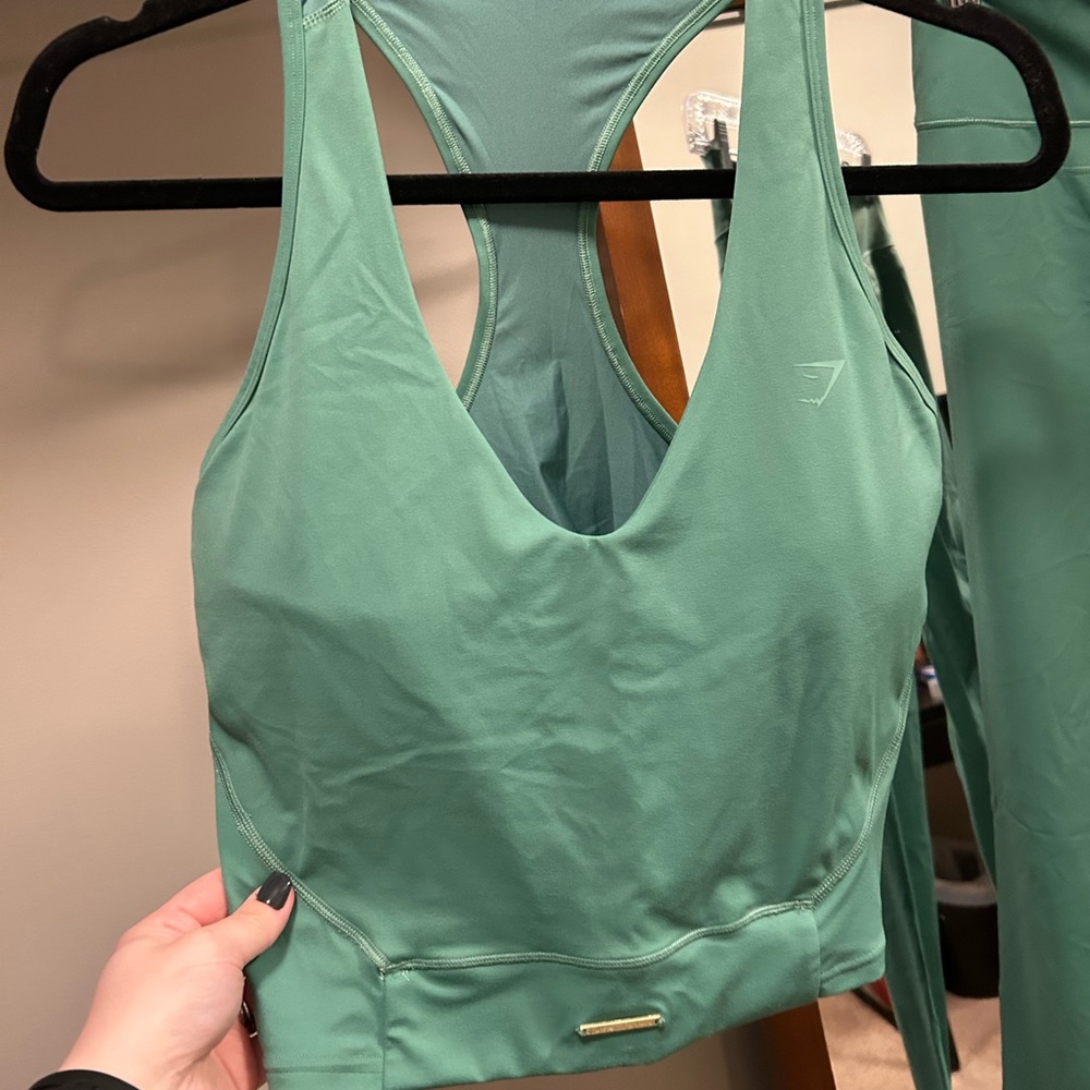 Gymshark Kelly green/clover green exercise set, XL top and XXL bottom